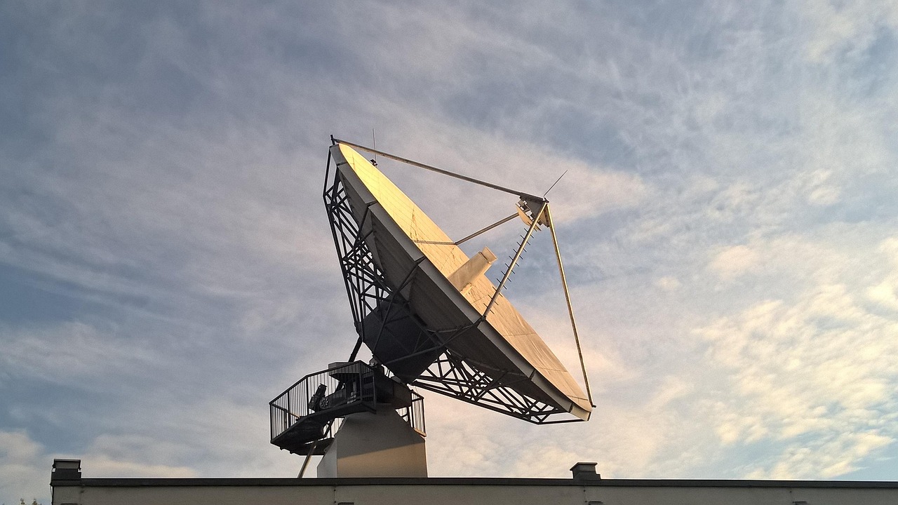 satellite dish, to listen, wireless, communication, reception, satellite, satellite dish, satellite dish, satellite dish