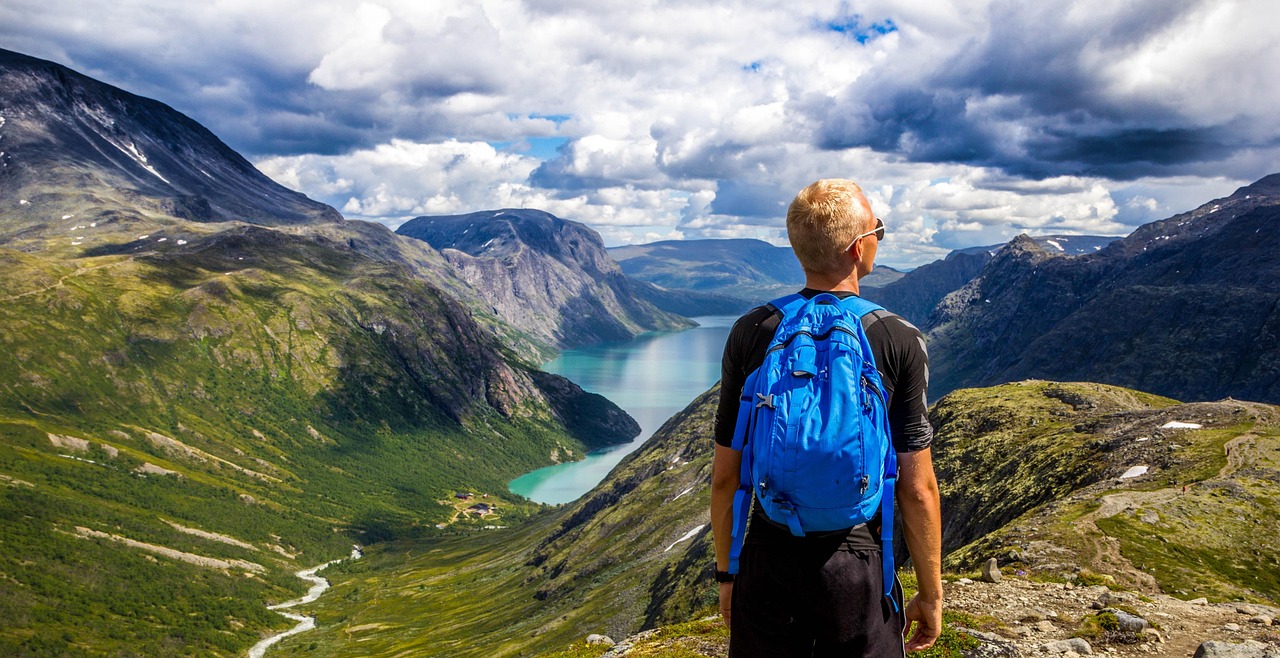 backpacker, mountains, panorama, viewpoint, backpacking, hiker, hiking, mountain ranges, valley, mountain valley, lake,