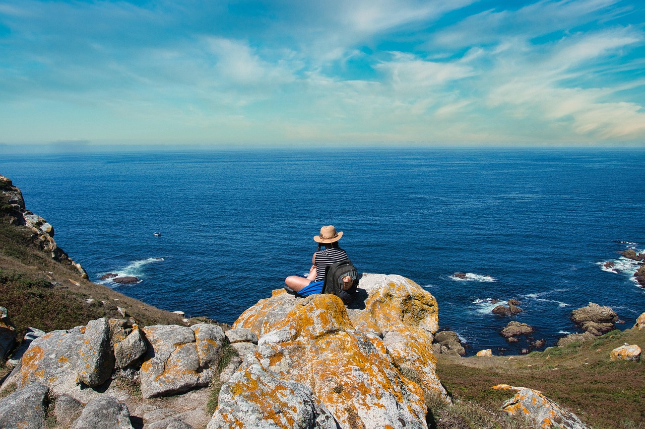sea, cliff, hiker, cíes islands, coast, rocks, nature, hiking, coastline, water, horizon, sky, scenic, galicia, spain, h