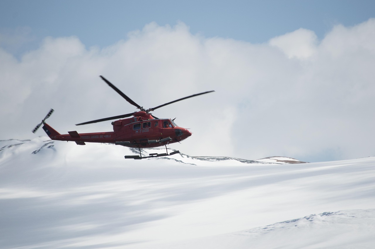helicopter, snow, mountain, ice, rescue, nature, antarctica, moutains, alpine, ski, scenery, views, white, flight, winte